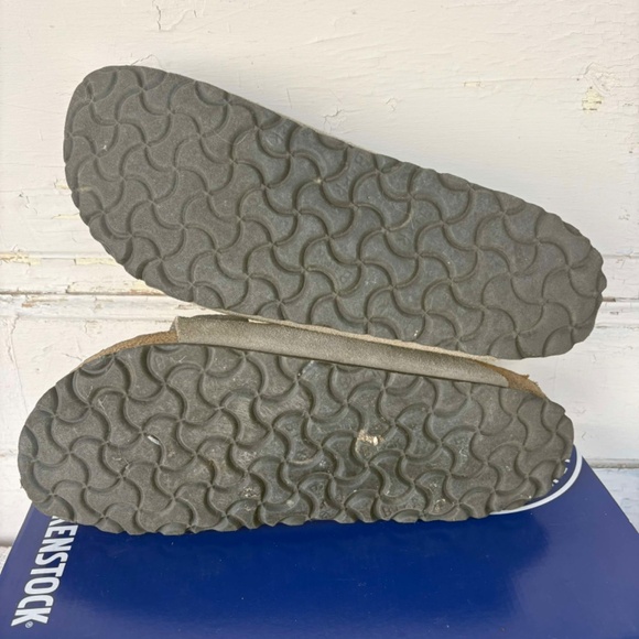 BIRKENSTOCK Women's Stone Suede Leather Arizona Sandals w/Soft Footbed Sz 9/40 - Picture 7 of 10